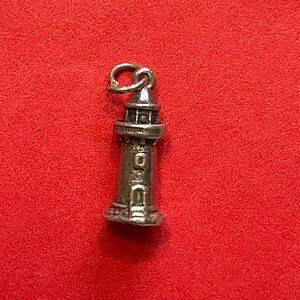 ⭐️James Avery Beacon of hope lighthouse retired charm⭐️